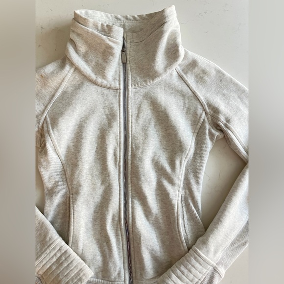 Lululemon Radiant Jacket II Heathered White - Picture 5 of 12